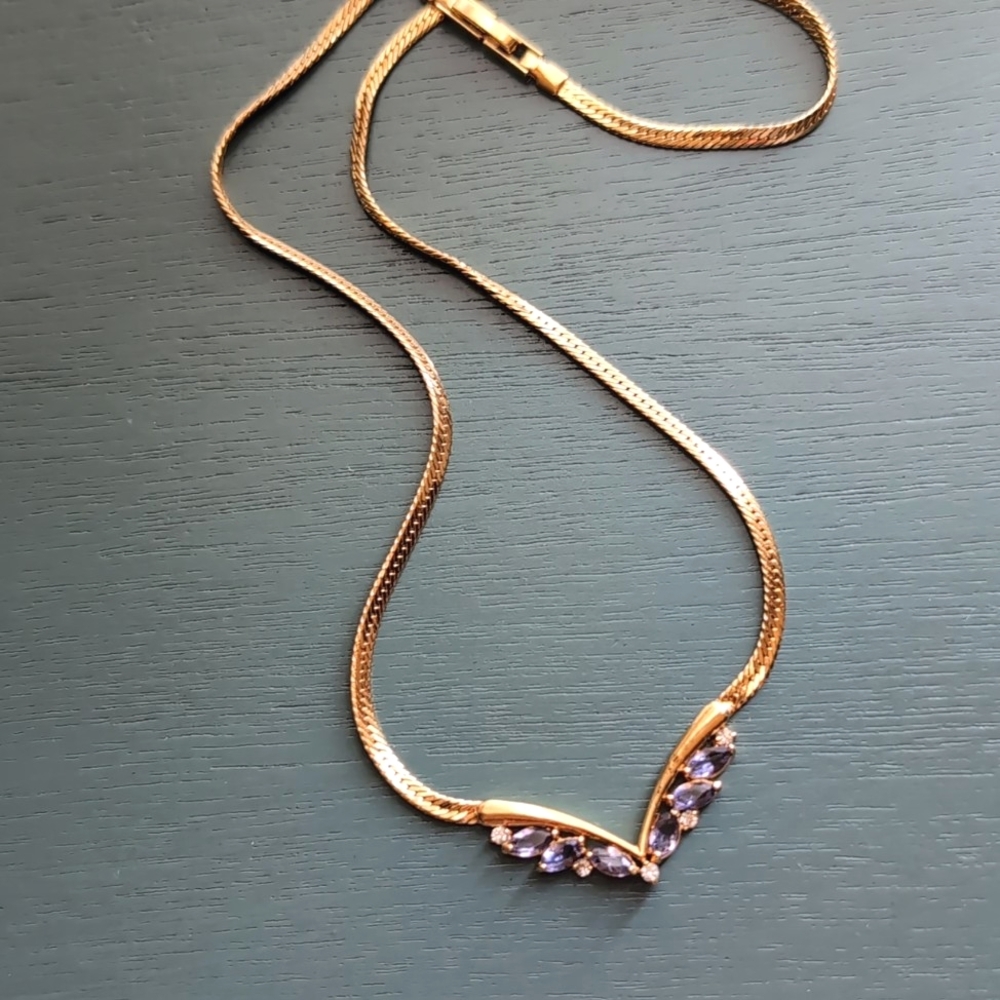 ⚜️Vintage Avon Amethyst Necklace